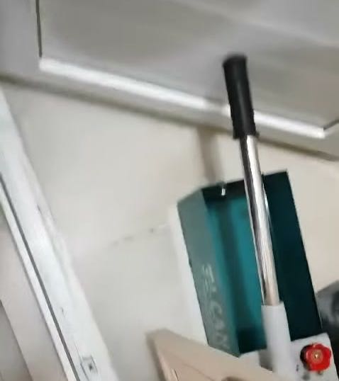 Alt komşunun tavanından su akıyor